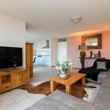 612s Luxury 2 Bedroom Terrace, Waterview Appartement
