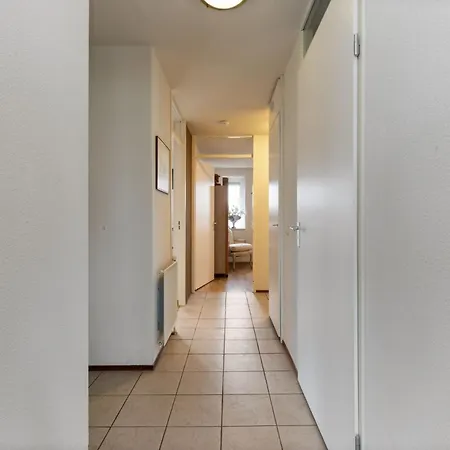 612s Luxury 2 Bedroom Terrace, Waterview *