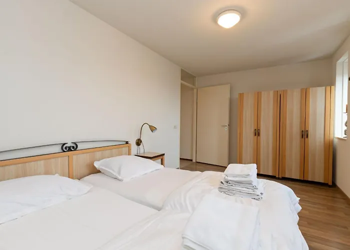 612s Luxury 2 Bedroom Terrace, Waterview شقة هيليفوتسلاوس