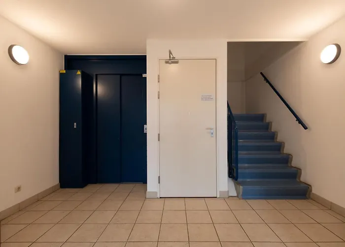 612s Luxury 2 Bedroom Terrace, Waterview