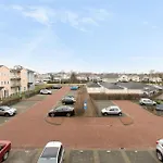 612s Luxury 2 Bedroom Terrace, Waterview Apartment Hellevoetsluis