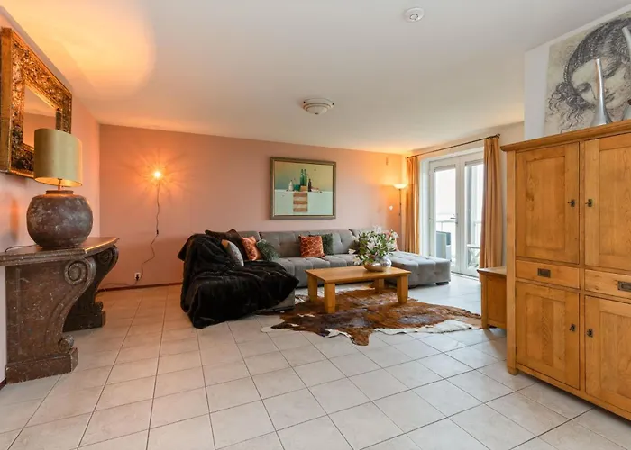 Апартаменты 612s Luxury 2 Bedroom Terrace, Waterview *